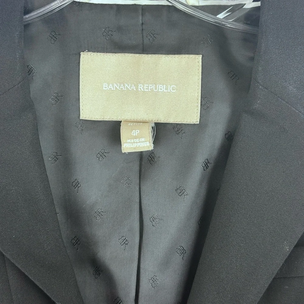 Banana Republic pre loved